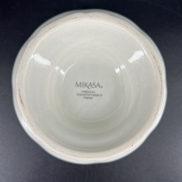 Mikasa French Countryside Creamer and Sugar Set - Picture 8 of 12